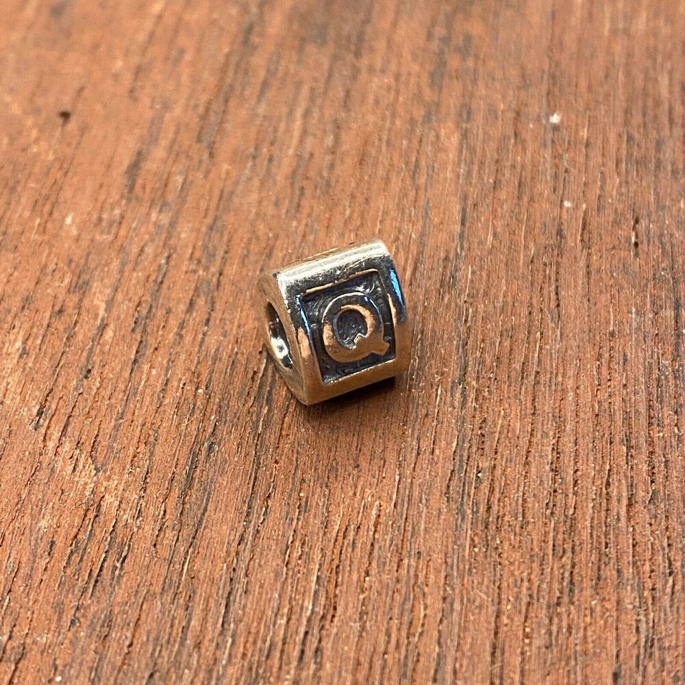 Authentic Pandora Sterling Silver Alphabet Block Letter Q Retired Bead Charm
